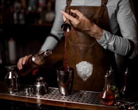 Клиент на бар остави бакшиш от 16 000 долара