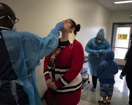 Вариантът Delta превзема Великобритания, заразените с ръст от 45% за седмица