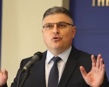 Връщат черната кутия на разбилия се МиГ в Граф Игнатиево! Свалят информацията до края на деня