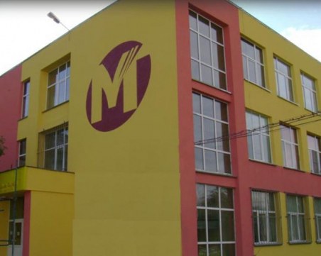 Две елитни пловдивски гимназии в ТОП 10 на най-силните училища на изпитите по БЕЛ и математика след 10 клас