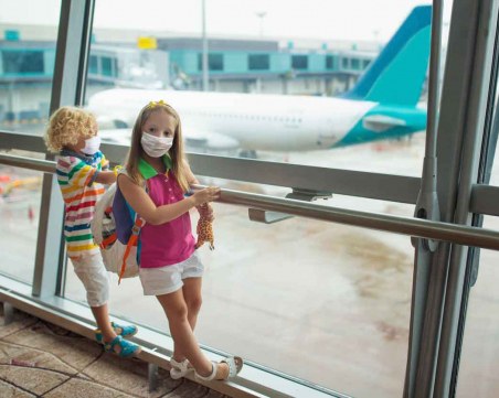 Министърът на туризма: Ще облекчим влизането от още държави, водим разговори и с Гърция