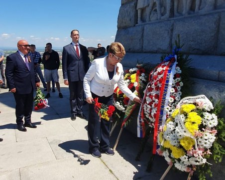 Митрофанова в Пловдив: Шпионският скандал в България е по линията на ЕС за конфронтация с Русия