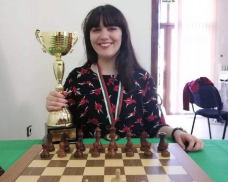 Виктория Радева покри първа мъжка норма за международен майстор