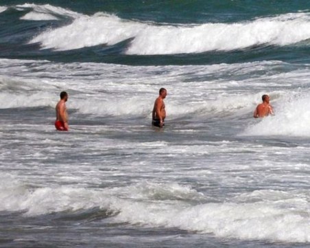 Жегата напълни курортите по Южното Черноморие