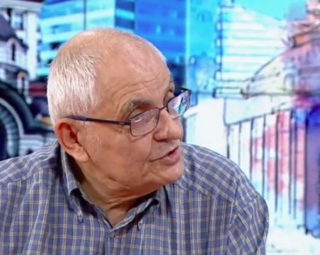 Димитров от ЦИК: Това ли е 21 век? Да учим 80-годишни да работят на машина?