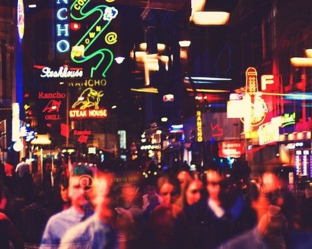 Изненада от Амстердам: Не идвайте тук, ако ще пиете и ще се друсате