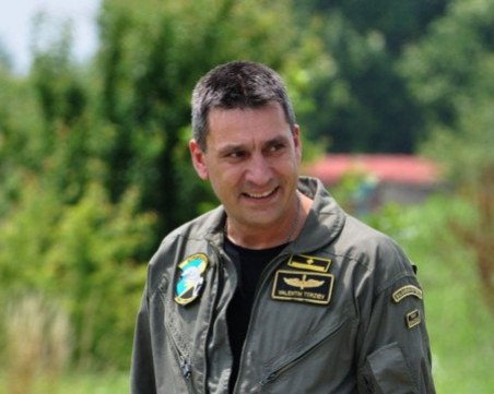 Военният министър: Не става дума за пилотска грешка при катастрофата на МиГ-29