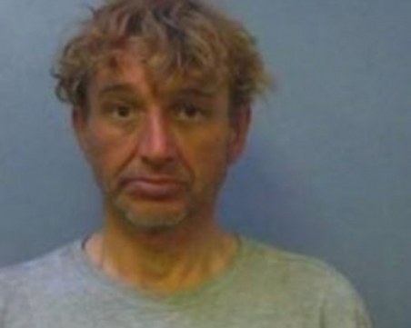 Издирват българин в Англия