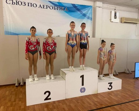 Седем медала за пловдивската аеробика на турнира Купа АМД