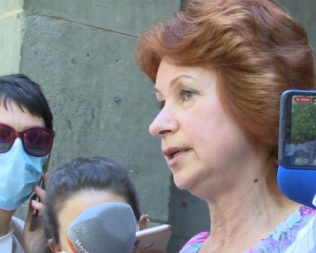 Заразените с индийския щам българи са колеги, само един е в тежко състояние