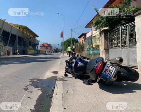 С опасност за живота е моториста, който катастрофира в Коматево