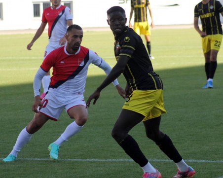 Ботев с ново равенство в контролите