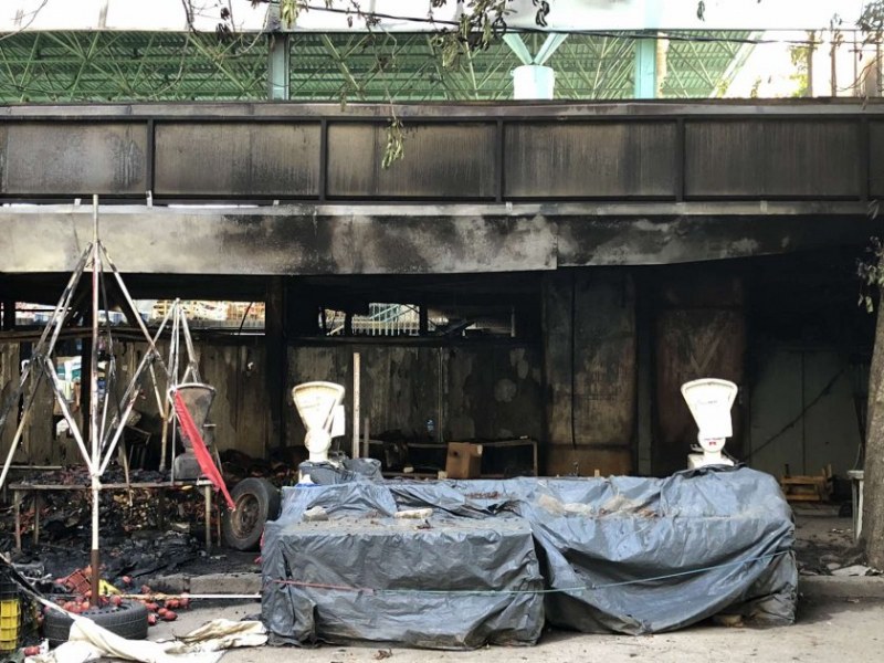 Започва оценка на щетите след пожара в Перник, няма условия за работа