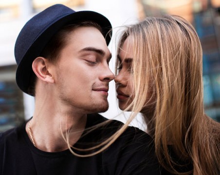 7 неща, които подлудяват мъжете по време на секс