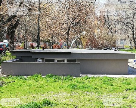 И ВАС поряза Парадайс Гардън Резидънс за парка зад Санкт Петербург