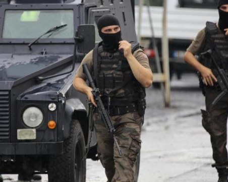 Задържаха сириец, готвел бомбен атентат в Анкара