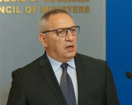 Спортният министър: Разследват се 14 договора с новосъздадени фирми, получили авансово 11 млн. лв.