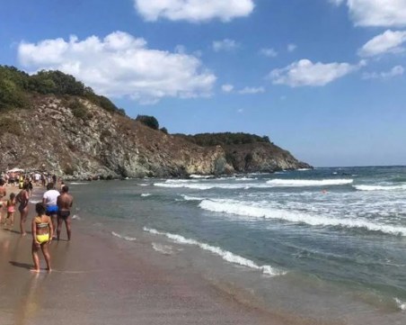 Двама мъже се удавиха в Черно море