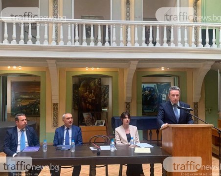 Янаки Стоилов: В момента в Министерството на правосъдието се работи по 35 проекта на нормативни актове