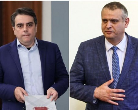 Асен Василев: АПИ е разходвала 2,5 млрд. лв. над бюджета си без поръчки, Терзийски отрече