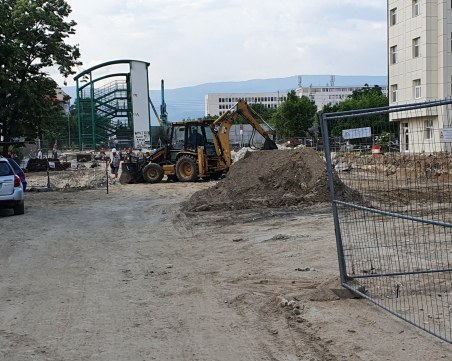 Демонтират пасарелката на 