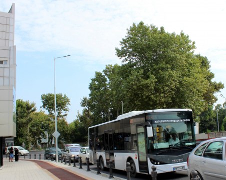 Затруднено движение на кръстовище на 
