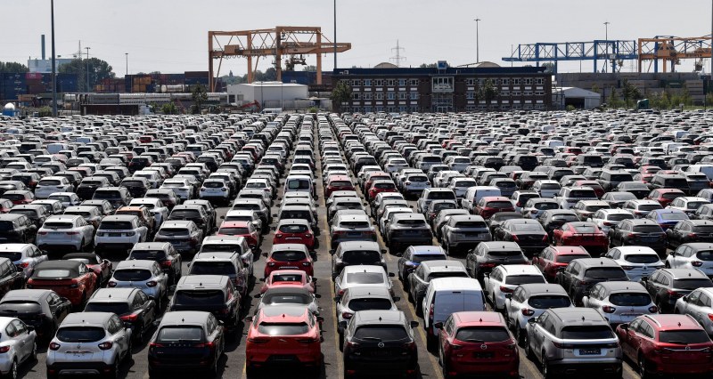 България разследва мащабна схема за внос на коли от Германия