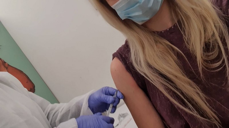 Гърция въвежда задължителна ваксинация на определени групи хора