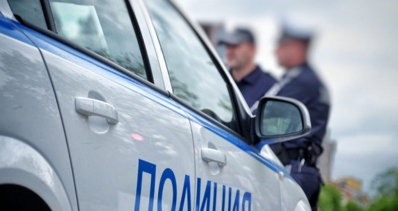 Полицията обискира домовете на трима кандидат-депутати в Търновско