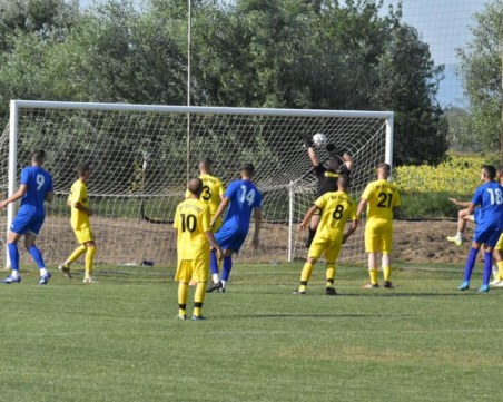 Спартак победи Скутаре в мач с девет гола в първата контрола