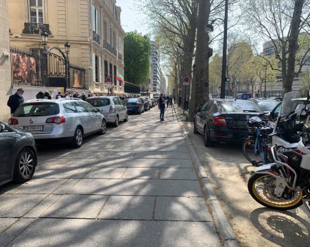 135 избирателни секции отварят врати днес в Обединеното кралство