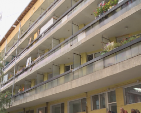 Четирима души са загинали при пожара в дома за възрастни хора 