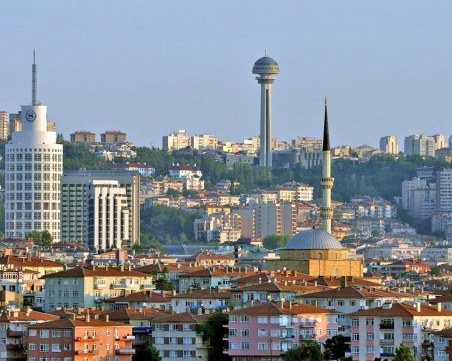 Ескалация на напрежението в секции в Анкара