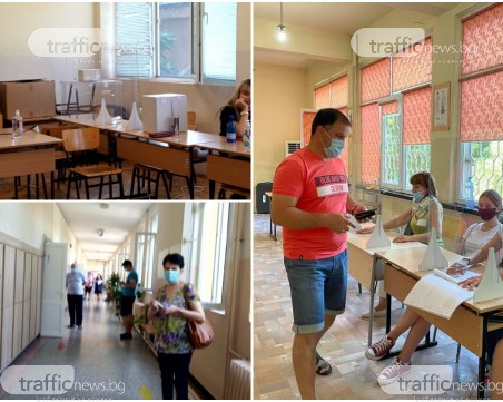 Пловдивчани за машинното гласуване: Става за 25 секунди, всичко е ясно и лесно