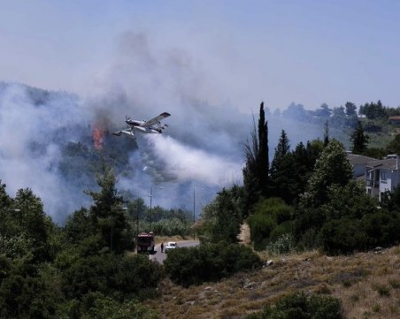Само за 24 часа: 57 пожара избухнаха в Гърция