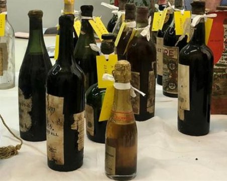 Откриха над 4000 бутилки с изискани вина и спиртни напитки в бивша кралста резиденция в Гърция