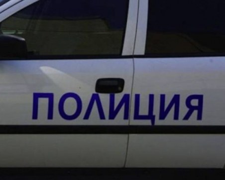 Откриха труп на мъж в джип във Велико Търново