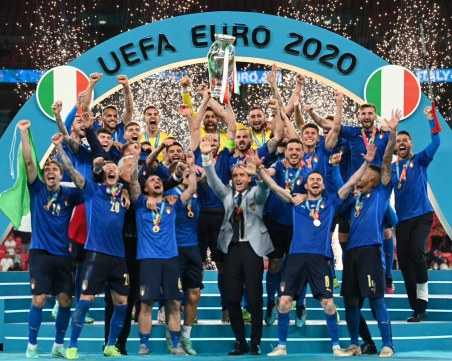 УЕФА обяви 11-те най-добри на Евро 2020