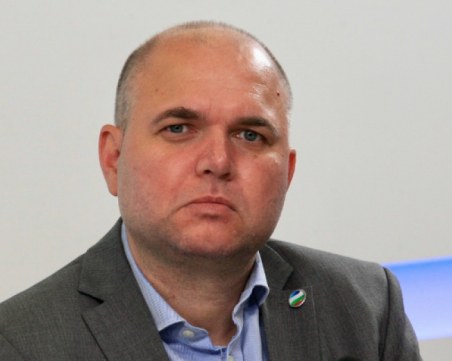 Владислав Панев от ДБ: Изразените от Слави Трифонов приоритети са по-скоро козметични