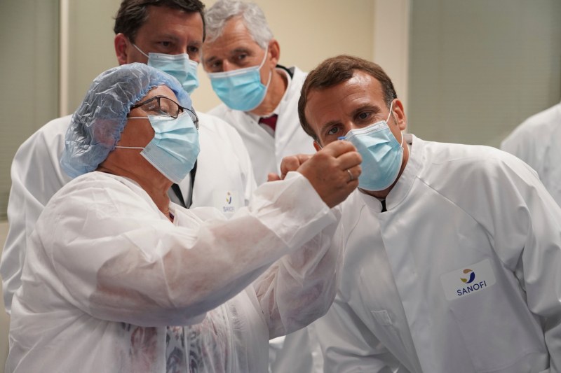 1 млн. французи си записаха час за ваксина след обръщението на Макрон