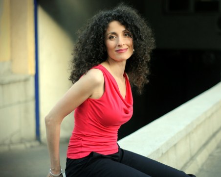 Започна петиция срещу номинацията на Саня Армутлиева за министър на културата