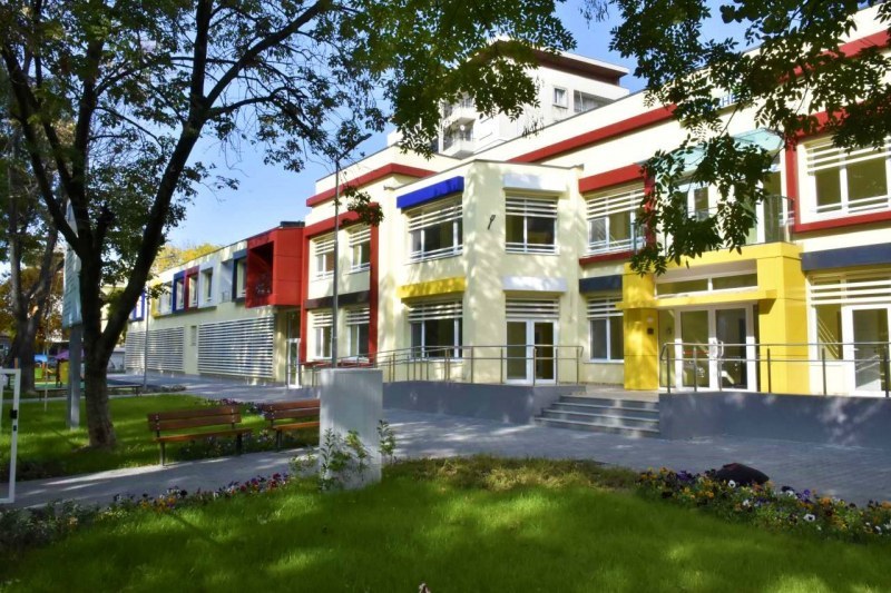 Близо 1300 деца са кандидатствали за 415 места в детски ясли в Пловдив