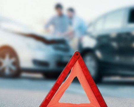 Двама загинаха при тежка катастрофа на пътя Монтана - Видин