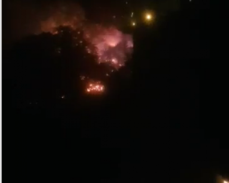 Среднощен пожар събуди жители на Кючука