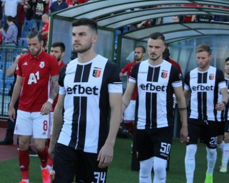 Днес ще бъде обявен новият собственик на Локомотив Пловдив