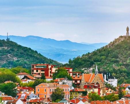 Отново жълт код и опасни жеги в Пловдив днес