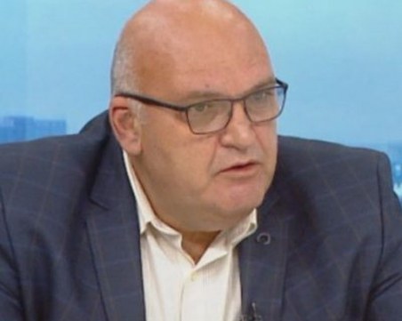 Д-р Брънзалов: Не може хем да лекуваш, хем да трепериш за всеки документ, който подписваш