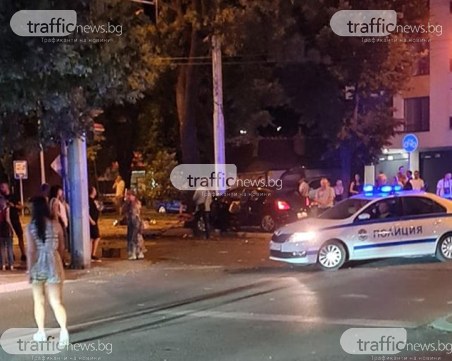 Кола се вряза в дърво в Кючука тази нощ