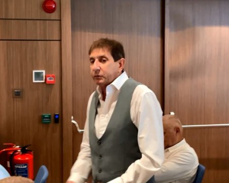 Борисов към Мараджиев: Претърсваха ти фризера, защото там може да има месо от изядени от мен хора