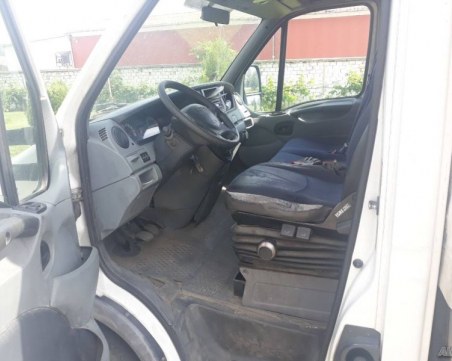 19-годишен без книжка открадна камион край Пловдив